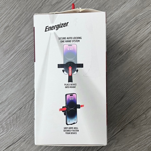 Energizer Car Accessory Dash and Window Extendable Mount, New Open Box - Picture 8 of 9